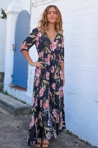 Dallas 1/2 Sleeves Maxi Dress